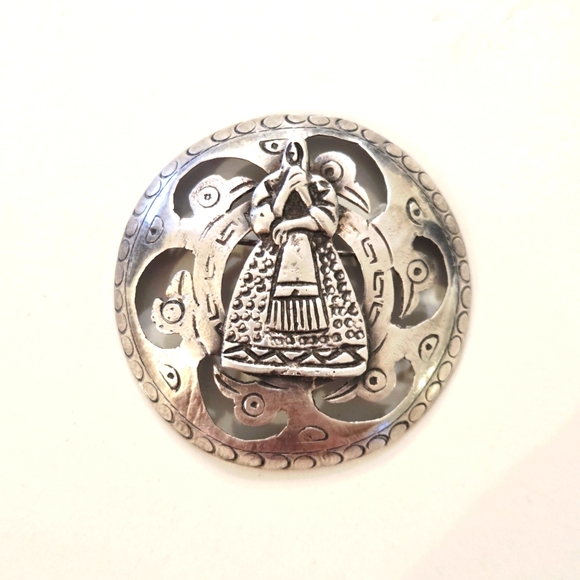Jewelry - VTG Sterling Silver 925 Peruvian 3D Figural Woman Pin Brooch Folk Art Marked "H"